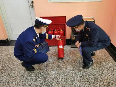 西城消防救援支隊(duì)聯(lián)合區(qū)市場(chǎng)監(jiān)督管理局開(kāi)展消防產(chǎn)品檢查整治